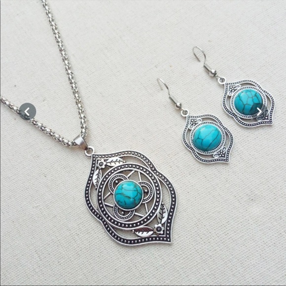 Turquoise Jewelry Set - Picture 2 of 10